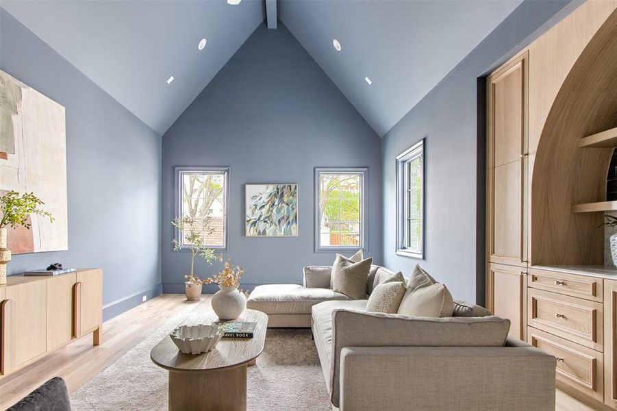 Furnished interior view inside a new home in , Dallas (Image 28). Furnished interior view inside a new home in , Dallas (Image 28).