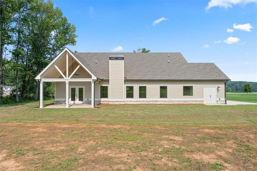 Exterior details and patio area of a home in , Covington (Image 4).