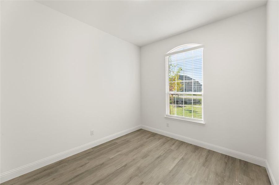 04. 4010 Tamarack - Flex 04. 4010 Tamarack - Flex