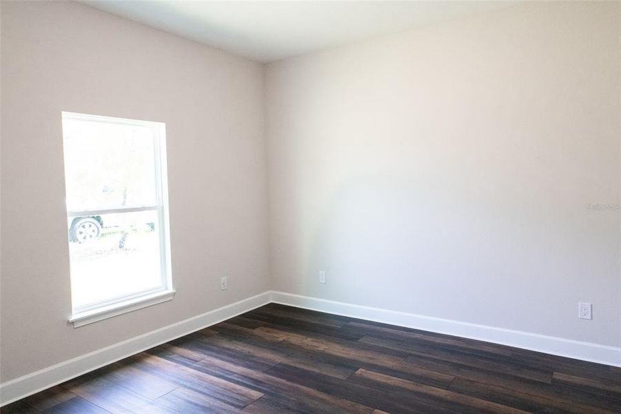 Spacious, unfurnished interior of a new home in , Weeki Wachee (Image 35).