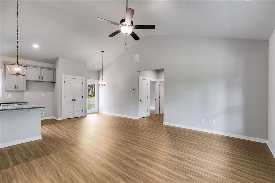 Spacious, unfurnished interior of a new home in , Buchanan (Image 20).