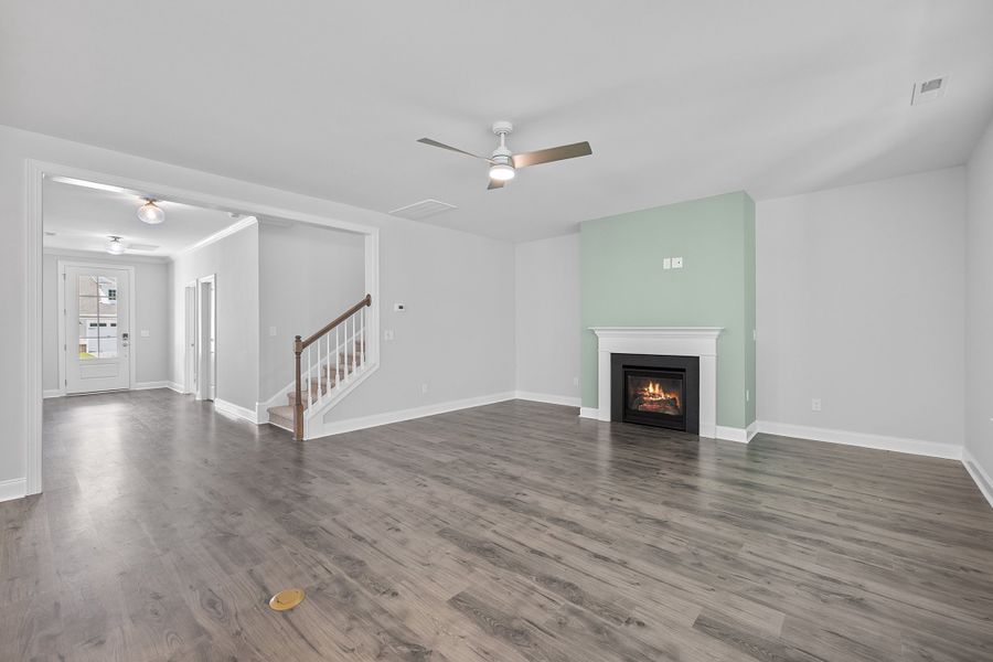 Representative unfurnished interior of a home built from the The Hampton by RobuckHomes in Kennebec Crossing, Angier (Image 111). Representative unfurnished interior of a home built from the The Hampton by RobuckHomes in Kennebec Crossing, Angier (Image 111).