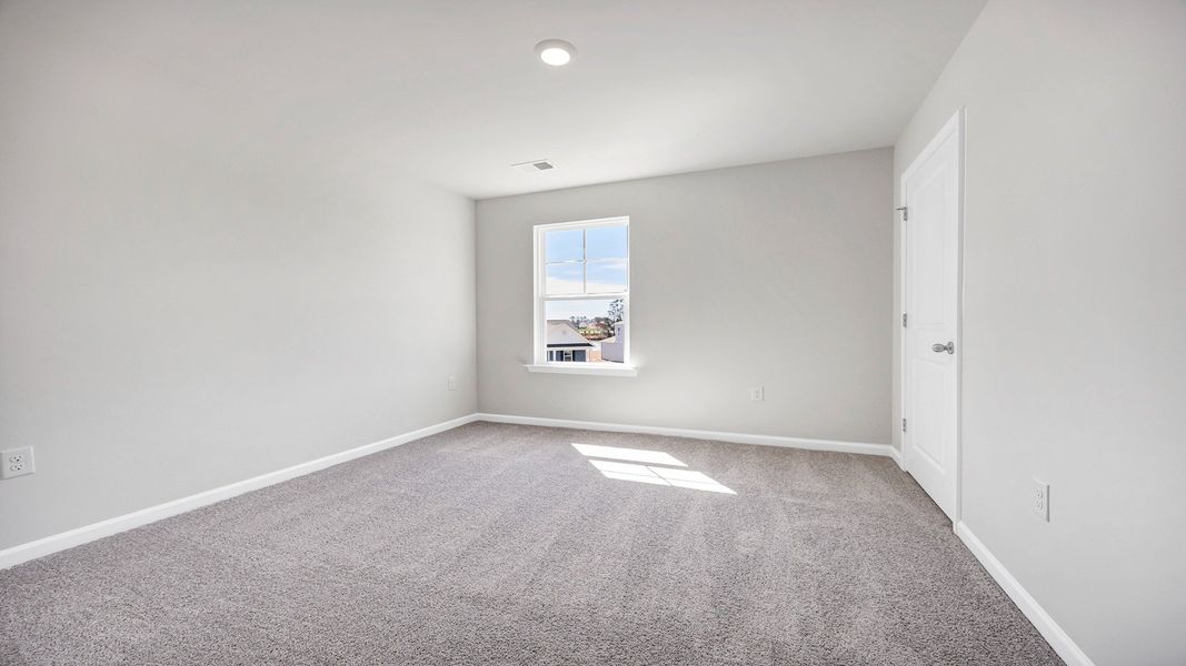 Spacious, unfurnished interior of a new home in Sease's Pond, Gilbert (Image 27). Spacious, unfurnished interior of a new home in Sease's Pond, Gilbert (Image 27).