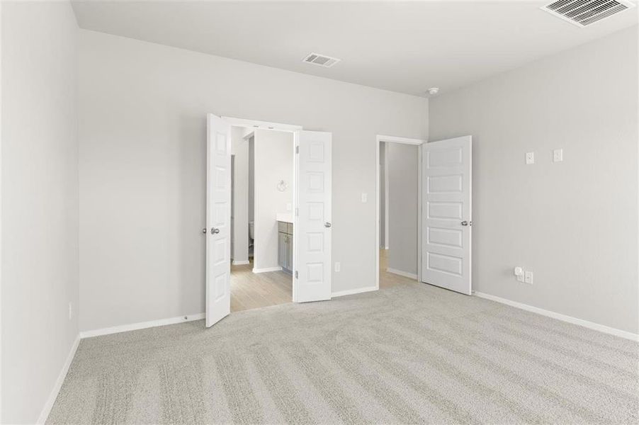 PrimaryBedroom2