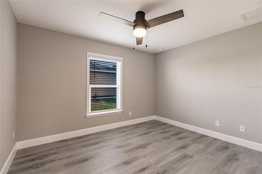 Spacious, unfurnished interior of a new home in , Cape Coral (Image 37).