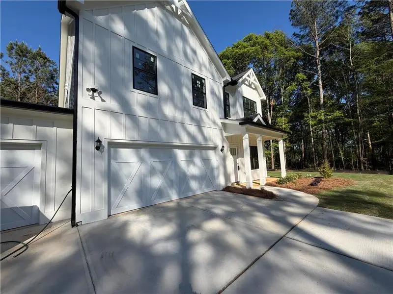 Exterior details and patio area of a home in , Jefferson (Image 3).