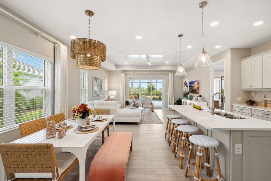 Representative furnished interior of a home built from the Heritage 2 by Neal Communities in Palmera, Venice (Image 37).