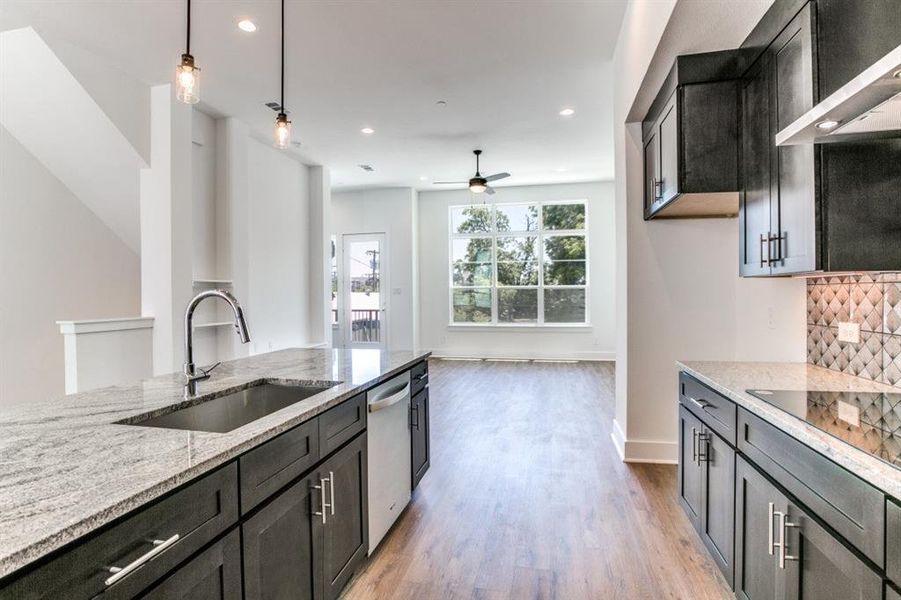Furnished interior view inside a new home in , Farmers Branch (Image 6).