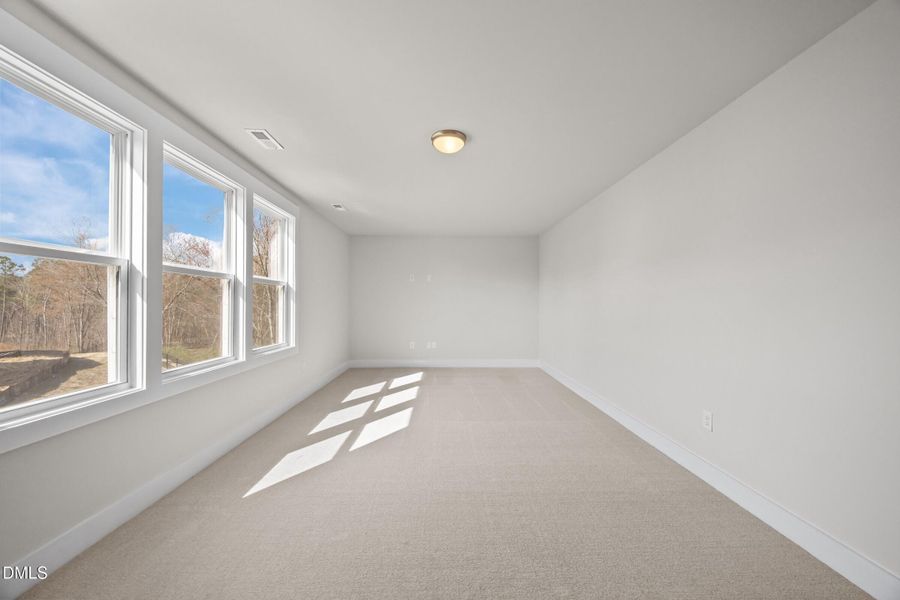 027_AP2-0308 Loft_2 - Medium