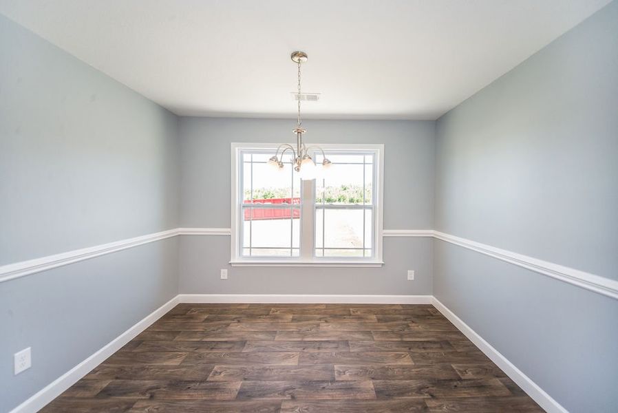 Representative unfurnished interior of a home built from the Jackson by Enchanted Homes in Lonesome Dove, San Antonio (Image 23).