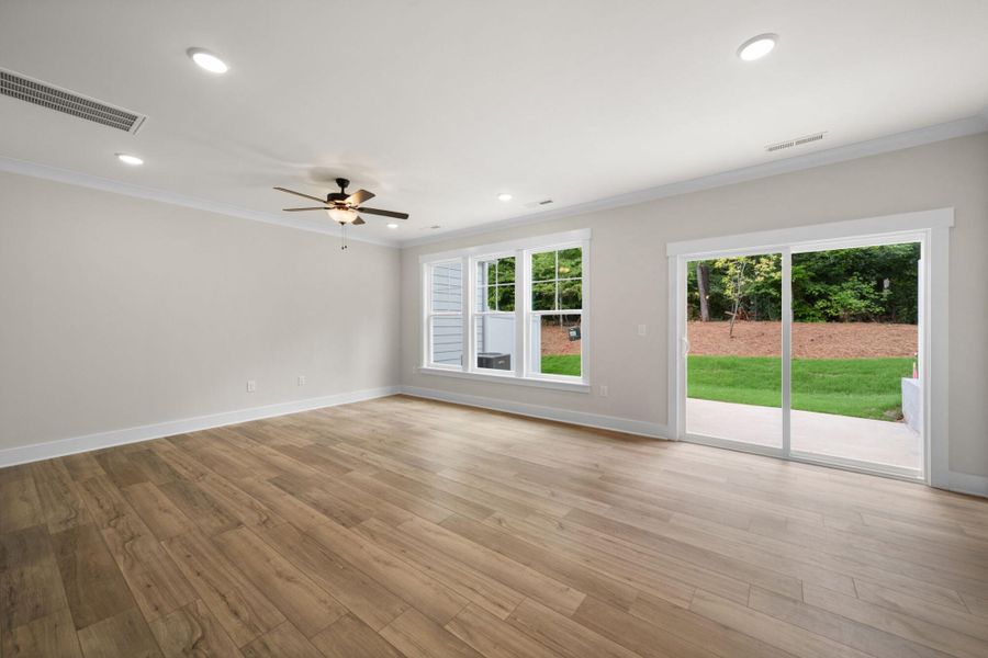 Spacious, unfurnished interior of a new home in Harbor Crossing, Greensboro (Image 14). Spacious, unfurnished interior of a new home in Harbor Crossing, Greensboro (Image 14).