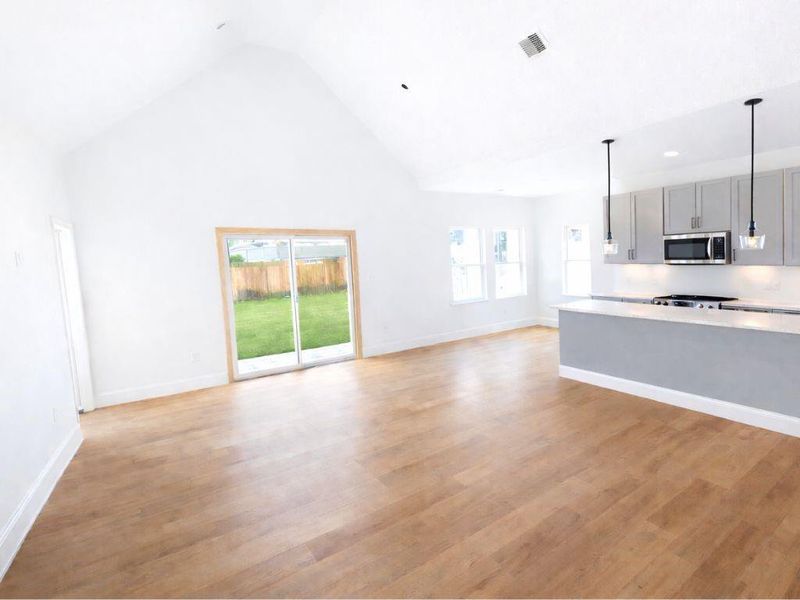 Spacious, unfurnished interior of a new home in Hill & Dale Ranch, Splendora (Image 6). Spacious, unfurnished interior of a new home in Hill & Dale Ranch, Splendora (Image 6).