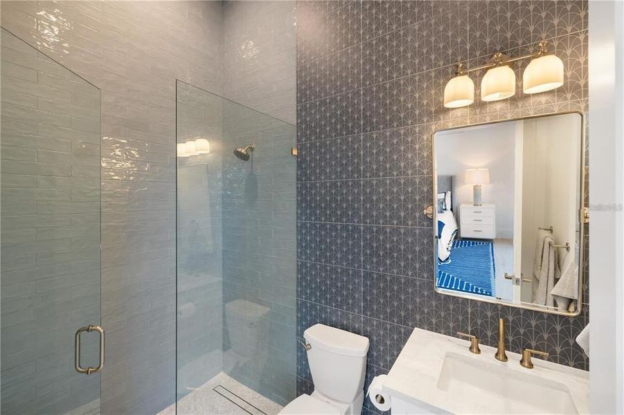 Furnished interior view inside a new home in , Sarasota (Image 61).