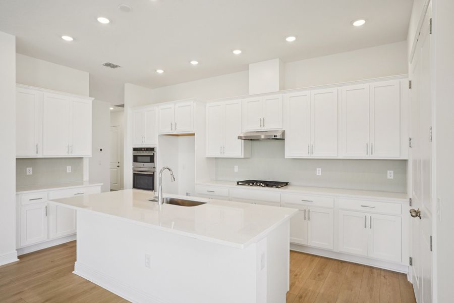 Representative furnished interior of a home built from the Siesta II by Ashton Woods in Ardisia Park, New Smyrna Beach (Image 4).