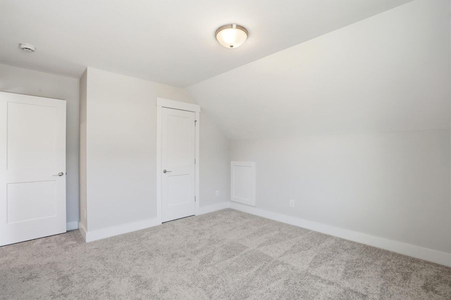 Spacious, unfurnished interior of a new home in Rone Creek, Waxhaw (Image 69).