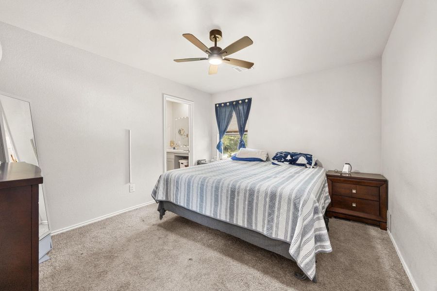 Furnished interior view inside a new home in Magnolia Springs, Montgomery (Image 8). Furnished interior view inside a new home in Magnolia Springs, Montgomery (Image 8).