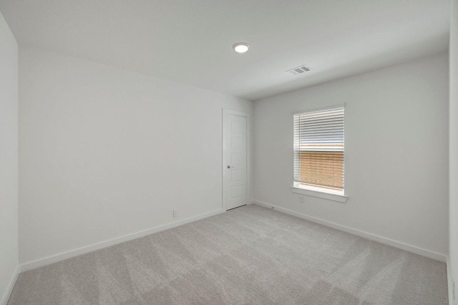 Spacious, unfurnished interior of a new home in Summerview, Fulshear (Image 15). Spacious, unfurnished interior of a new home in Summerview, Fulshear (Image 15).
