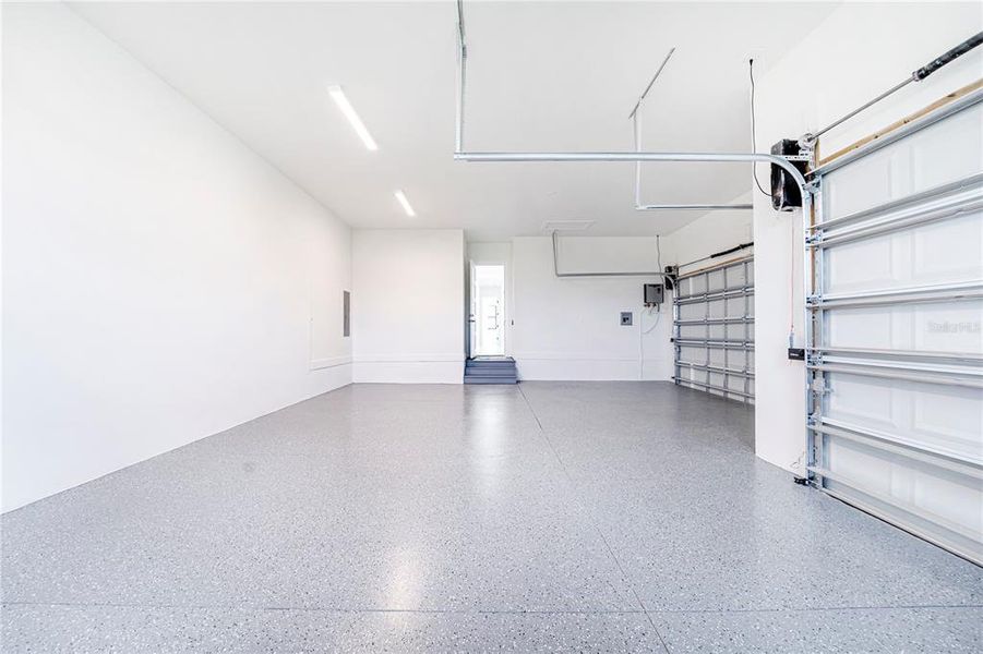 Spacious, unfurnished interior of a new home in , Dover (Image 39).