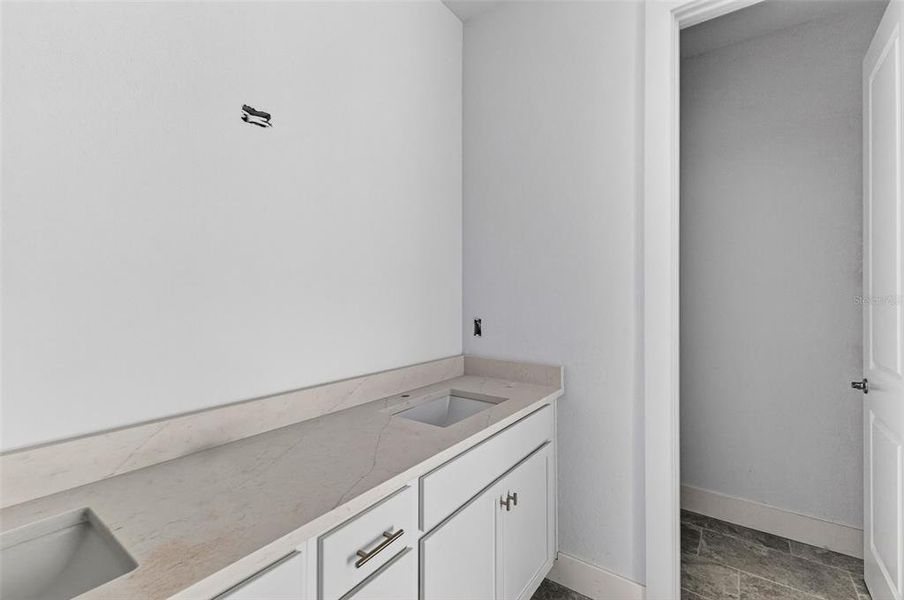 Image 29 of a home in .