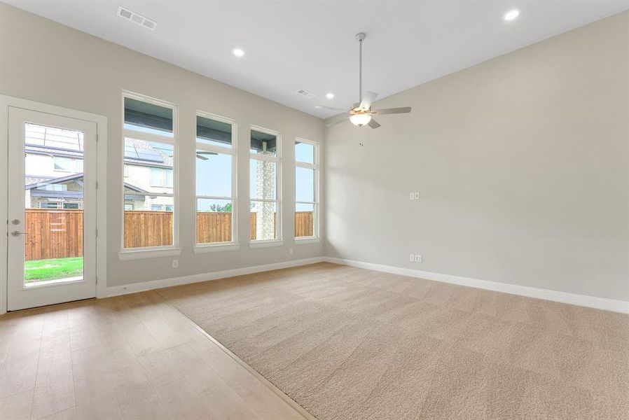 Spacious, unfurnished interior of a new home in Polo Ridge, Mesquite (Image 18). Spacious, unfurnished interior of a new home in Polo Ridge, Mesquite (Image 18).