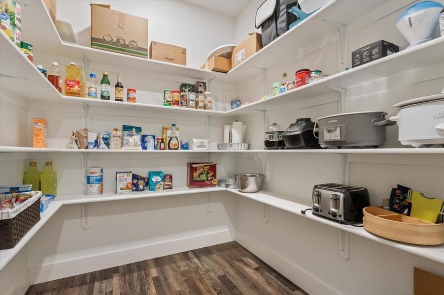 Close-up of interior finishes inside a home in , Waco (Image 23).