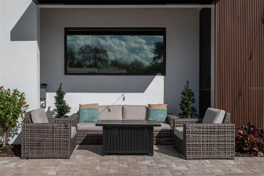 Exterior details and patio area of a home in , St. Petersburg (Image 36). Exterior details and patio area of a home in , St. Petersburg (Image 36).