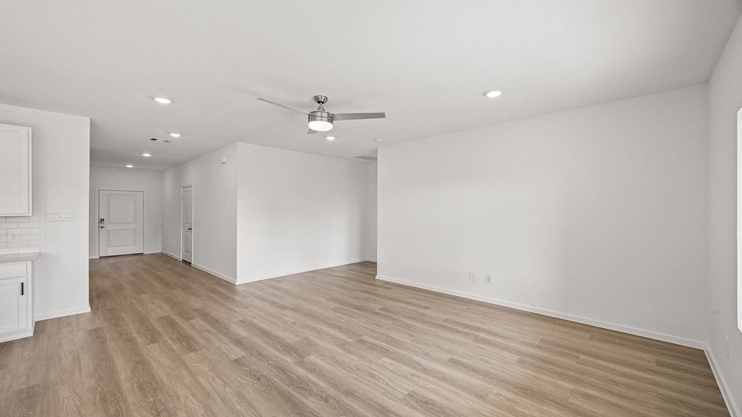 Spacious, unfurnished interior of a new home in Cypress Green, Hockley (Image 20).
