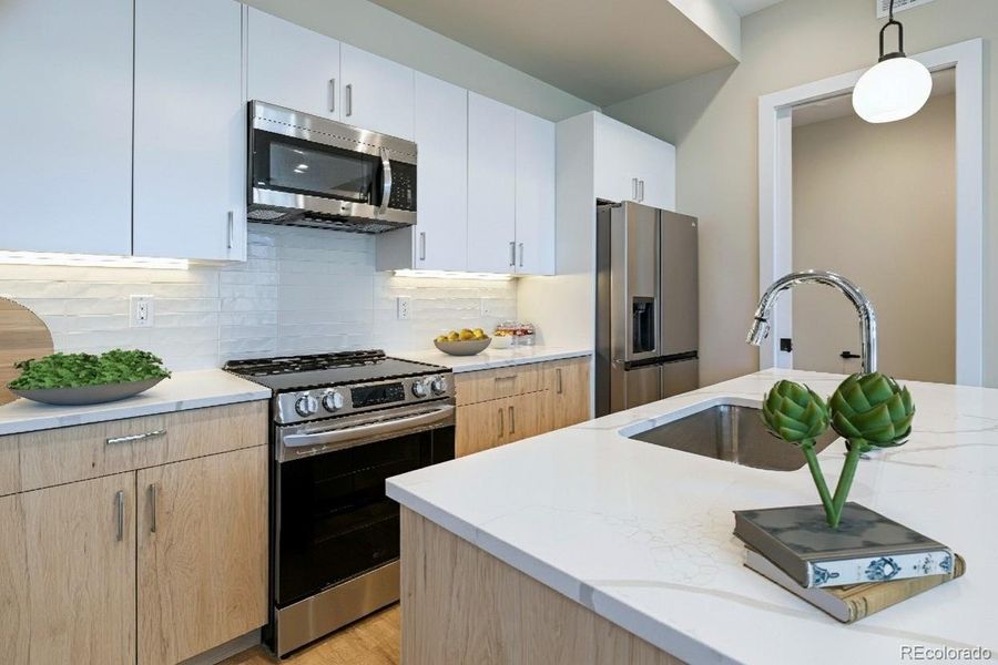 On-point Kitchen Finishes!