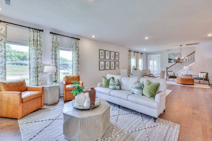 *Furnished model home example. Selections & finishes may vary. *Furnished model home example. Selections & finishes may vary.