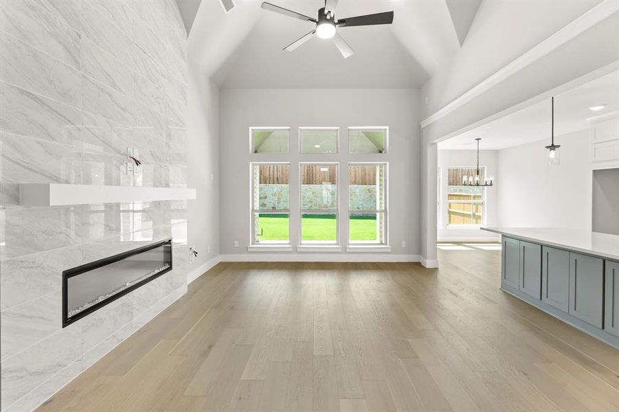 12. 1320 Eclipse - Family