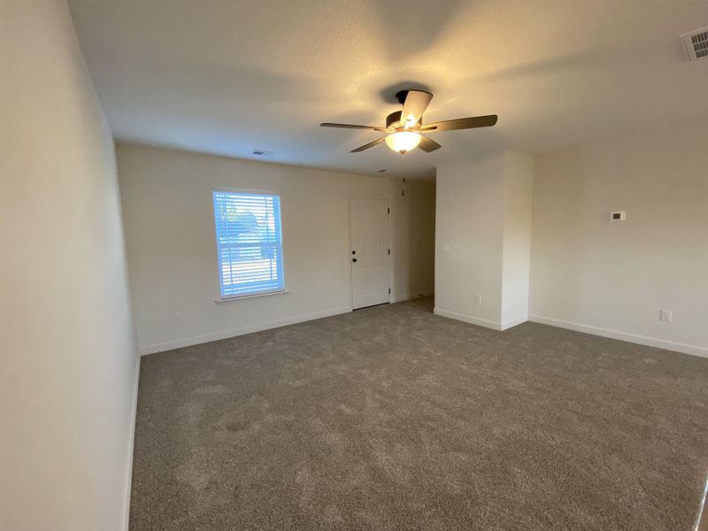Spacious, unfurnished interior of a new home in Gentry Place, Spartanburg (Image 15).