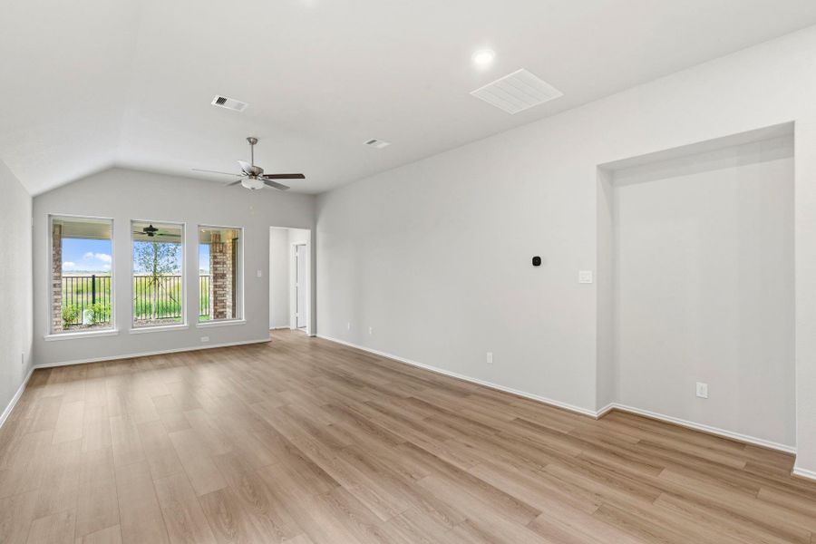 Spacious, unfurnished interior of a new home in Bridgeland, Cypress (Image 16).