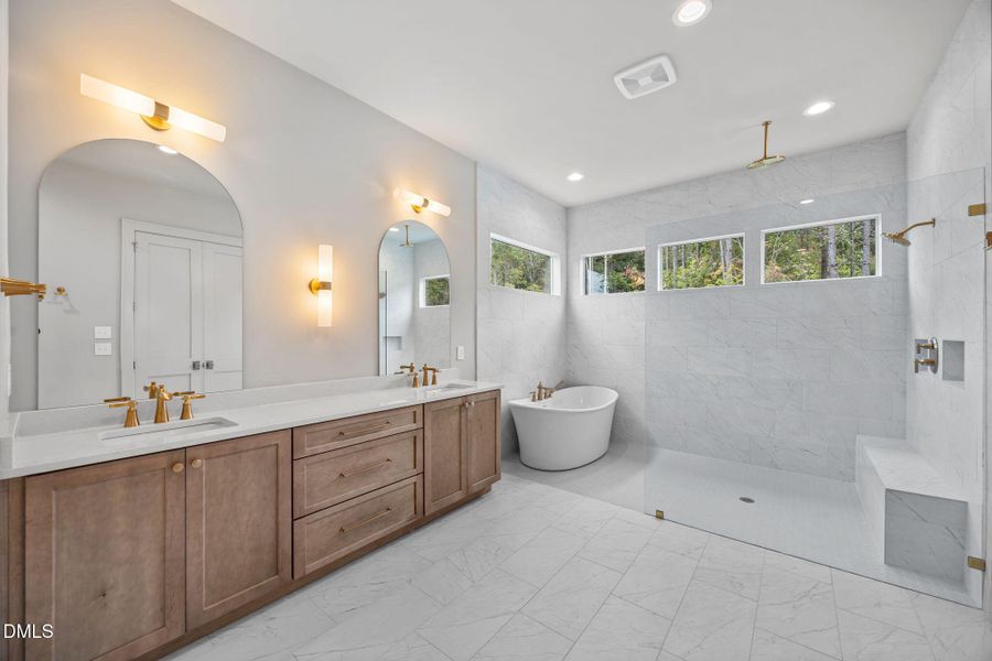 37-web-or-mls-IMG_1815 37-web-or-mls-IMG_1815