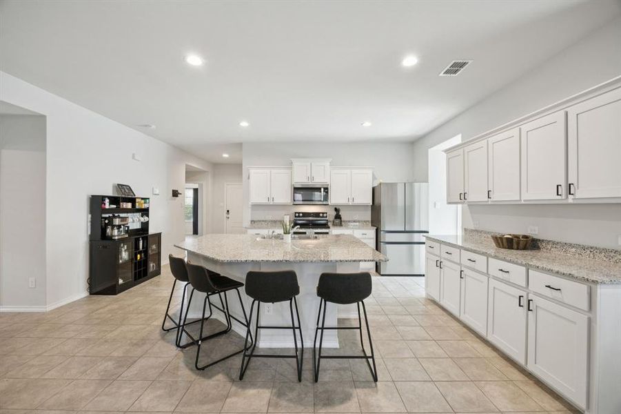Oversized island in kitchen