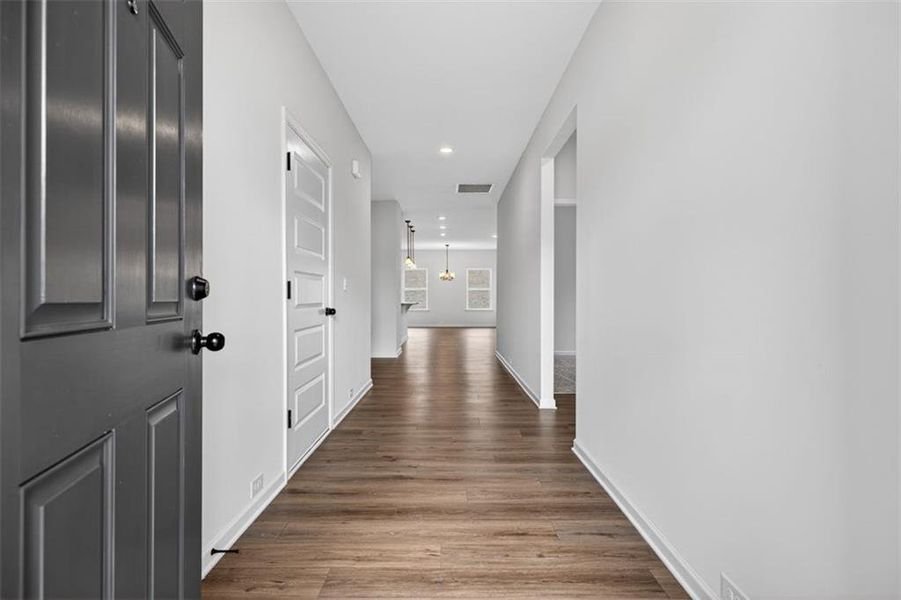 Spacious, unfurnished interior of a new home in Laurel Ridge, Rock Spring (Image 25).