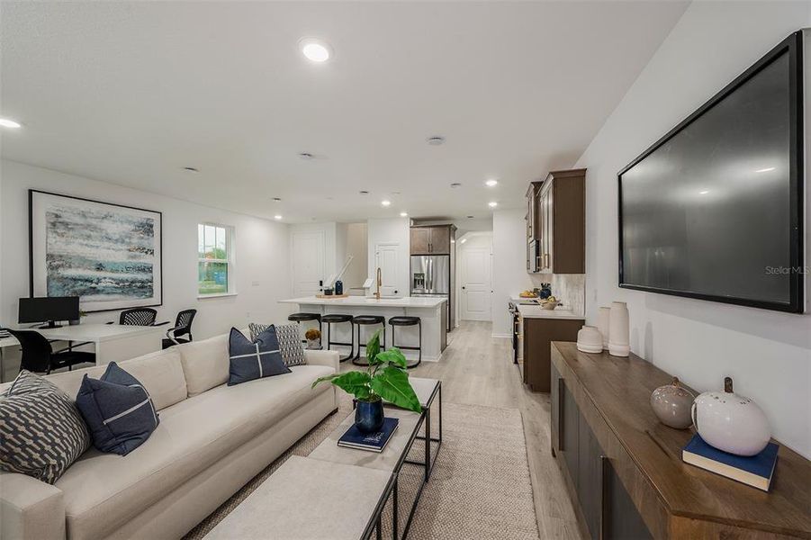 Furnished interior view inside a new home in Towns at Greenleaf, Oviedo (Image 13).