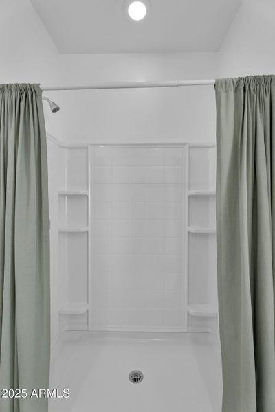 18-web-or-mls-36585 Maddaloni-24 18-web-or-mls-36585 Maddaloni-24