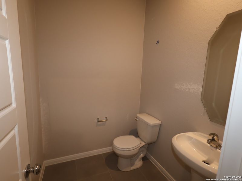 Image 29 of a home in Agave.