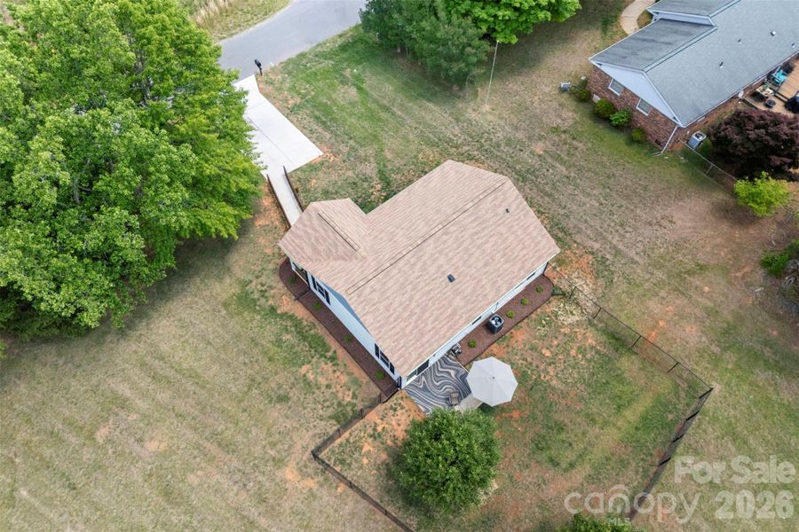 Exterior details and patio area of a home in , Shelby (Image 23).