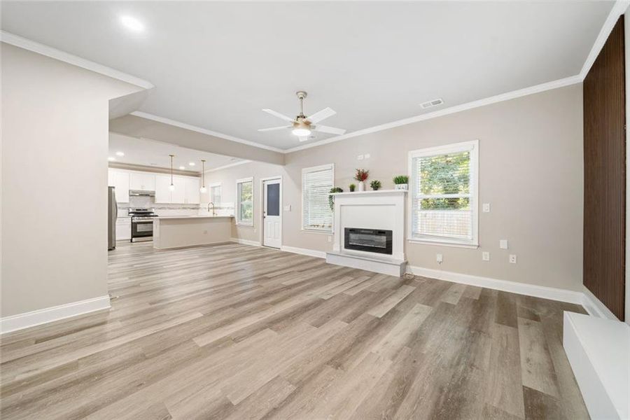 Spacious, unfurnished interior of a new home in , Lawrenceville (Image 20).