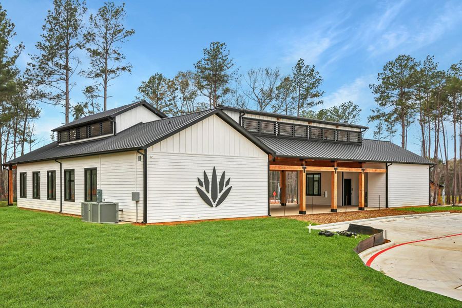 Image 6 of a home in Silverthorne.
