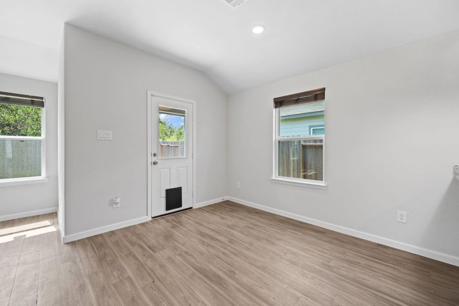 Breakfast Area Breakfast Area