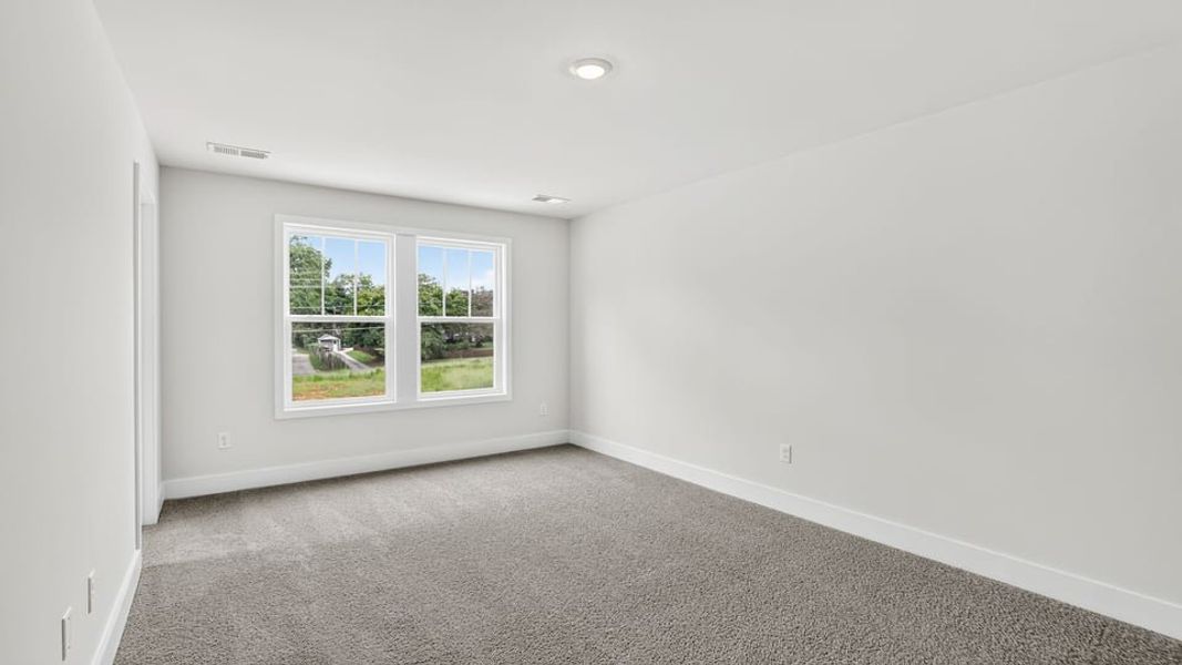 Spacious, unfurnished interior of a new home in Hidden Hills, Spartanburg (Image 32). Spacious, unfurnished interior of a new home in Hidden Hills, Spartanburg (Image 32).