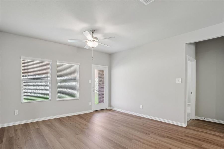 Photo is not of the actual home, but is an inspirational photo of builder’s model home and may depict options, furnishings, and/or decorator features that are not included.