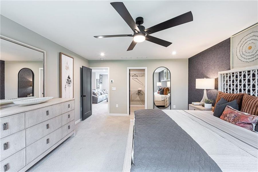 Furnished interior view inside a new home in Crossvine Estates, Braselton (Image 26). Furnished interior view inside a new home in Crossvine Estates, Braselton (Image 26).