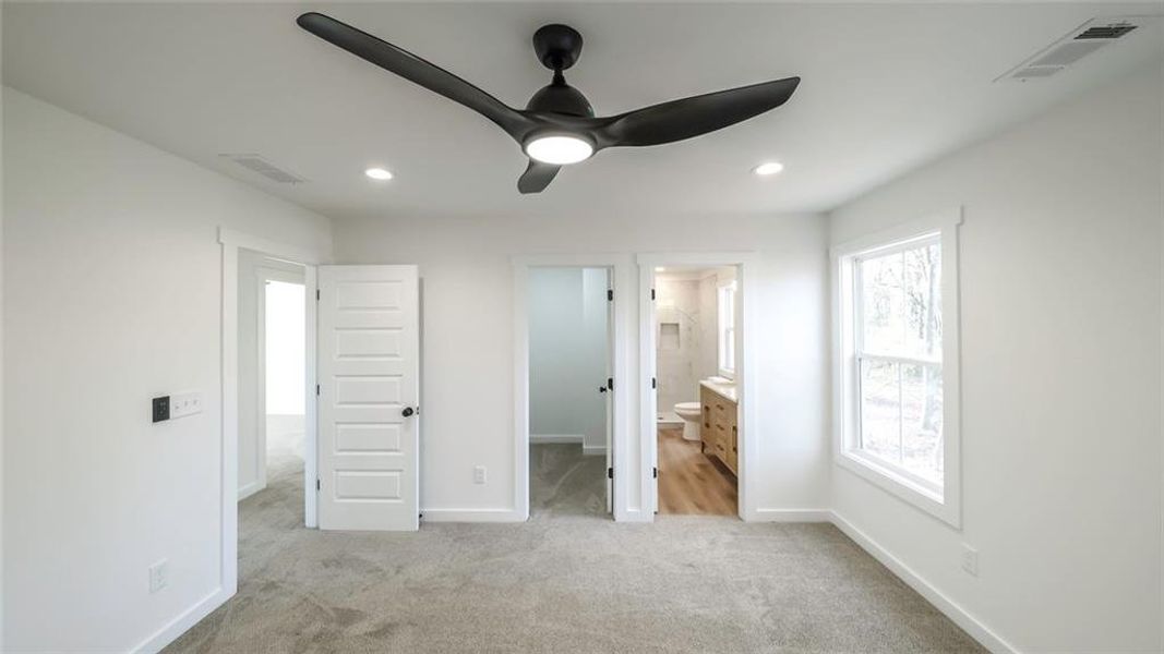 Spacious, unfurnished interior of a new home in , Tallapoosa (Image 20). Spacious, unfurnished interior of a new home in , Tallapoosa (Image 20).