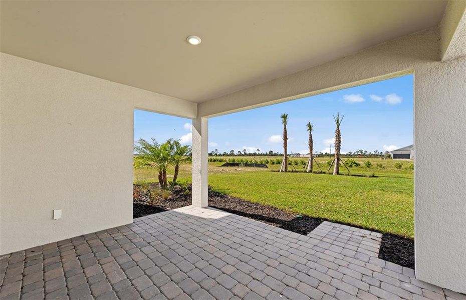 Exterior details and patio area of a home in Reagan Landing, Bradenton (Image 23). Exterior details and patio area of a home in Reagan Landing, Bradenton (Image 23).