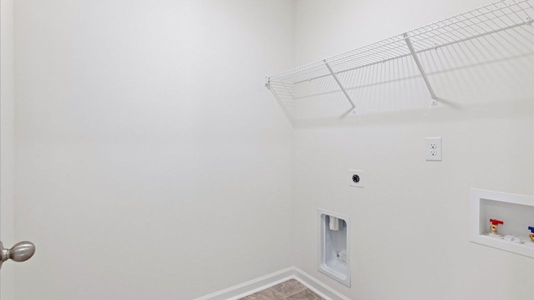 Spacious, unfurnished interior of a new home in Mary's Pointe, Clinton (Image 22).