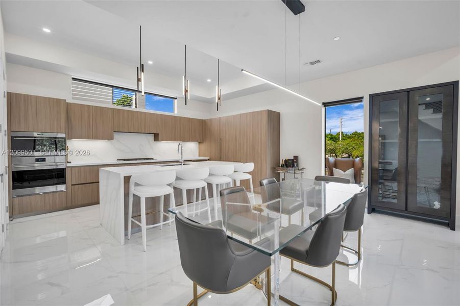 Furnished interior view inside a new home in , Fort Lauderdale (Image 6).