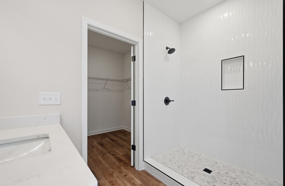 Spacious, unfurnished interior of a new home in Southern Charm, Crestview (Image 47). Spacious, unfurnished interior of a new home in Southern Charm, Crestview (Image 47).
